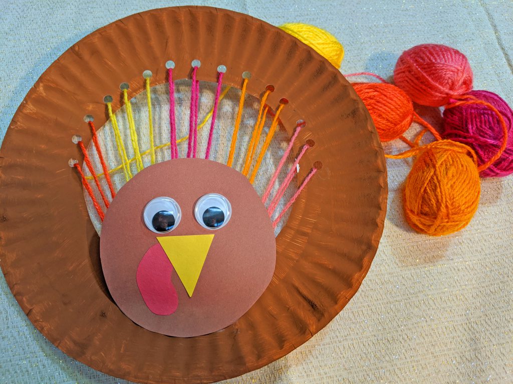 Paper plate turkey Thanksgiving craft